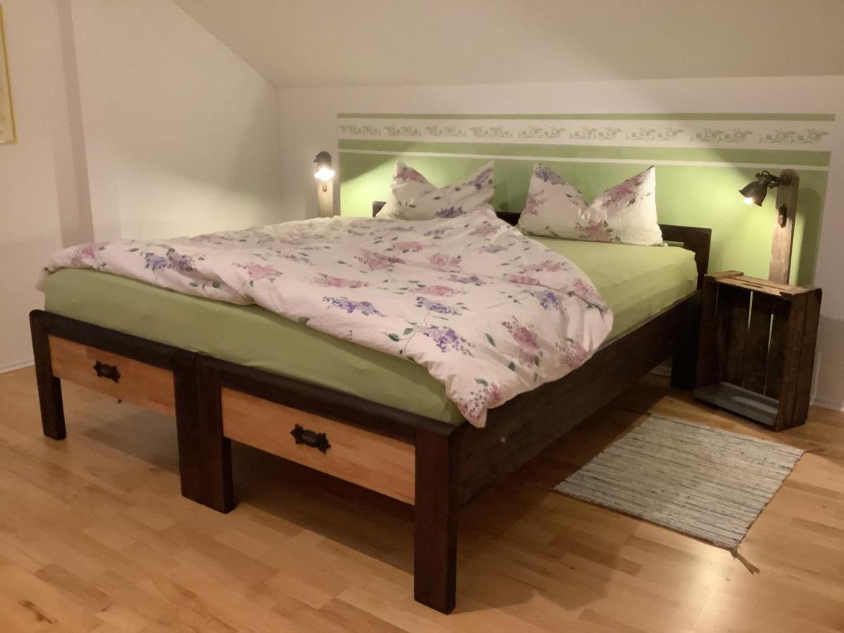 Gemuetliche, Grosszuegige Ferienwohnung Salzhausen Dış mekan fotoğraf